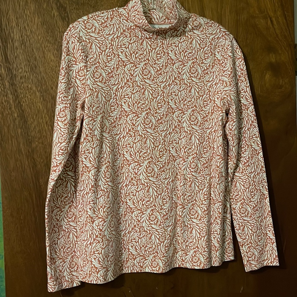 Woman’s mock turtleneck